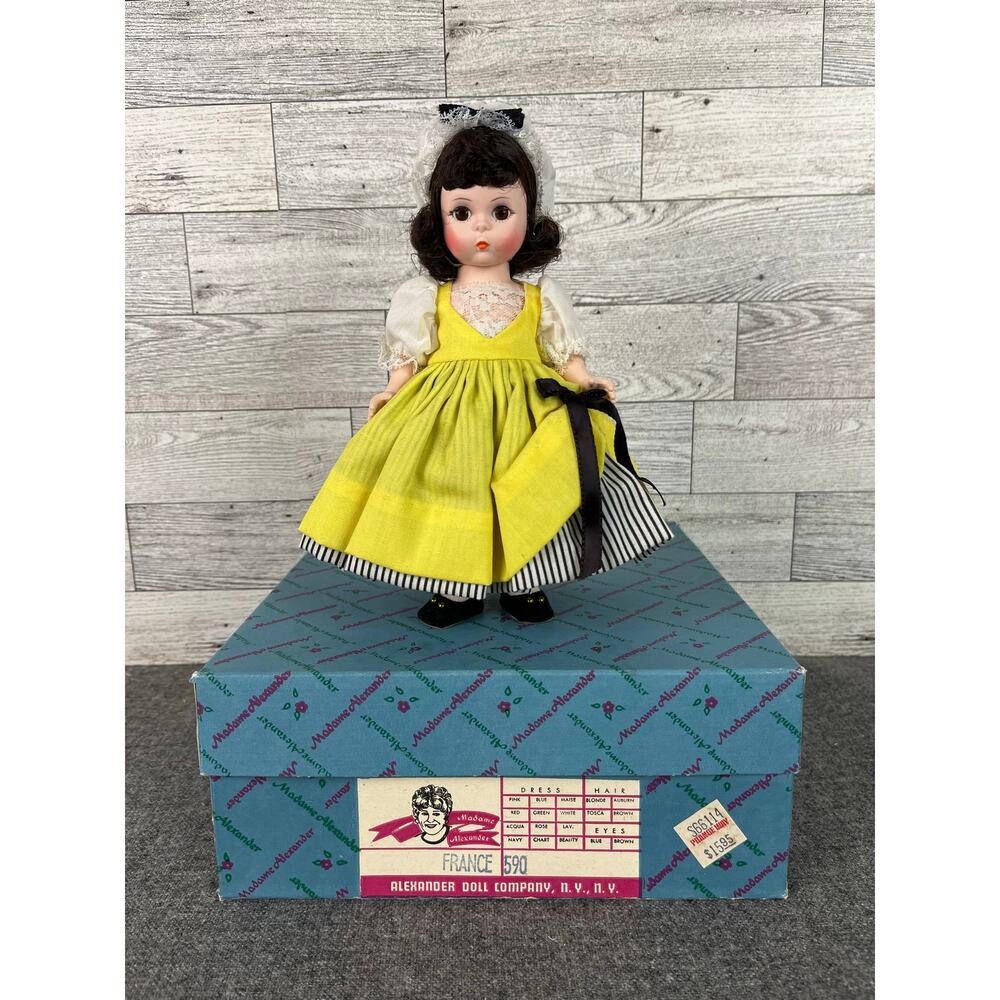 Madame Alexander FRANCE Doll INTERNATIONAL Series 8 Inch Yellow Dress 590